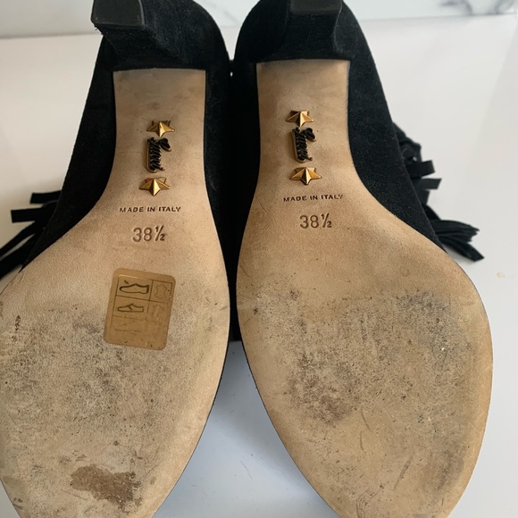 Gucci Black Fringe Ankle Boots 38.5 Yellowstone Beth Dutton Vibe - Picture 5 of 6